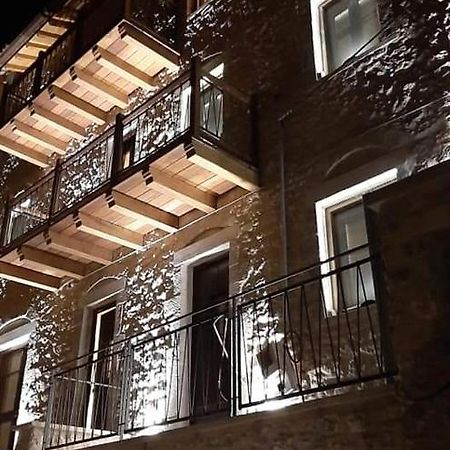דימיטסאנה Casagli Luxury Suites מראה חיצוני תמונה