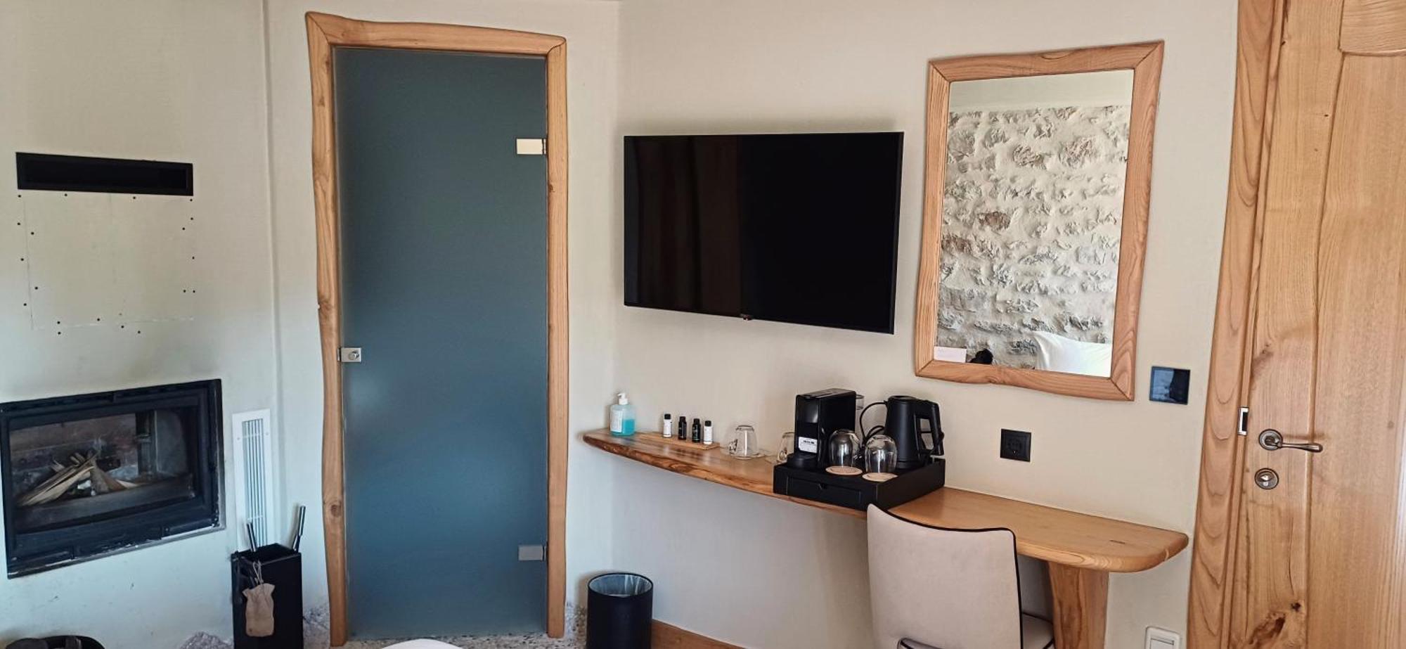 דימיטסאנה Casagli Luxury Suites מראה חיצוני תמונה