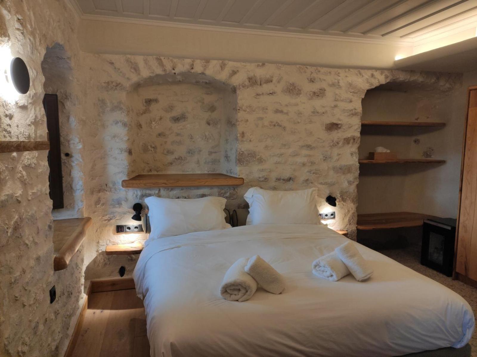 דימיטסאנה Casagli Luxury Suites מראה חיצוני תמונה